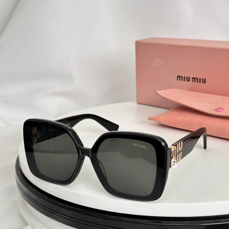 MiuMiu Sunglasses 120